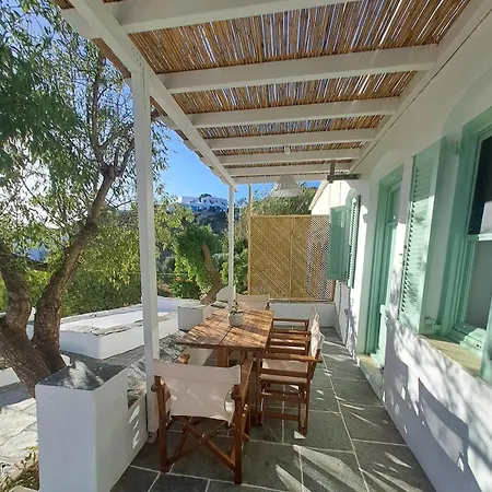 Cycladic Secret House