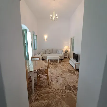 Cycladic Secret House Ferienhaus Apollonia